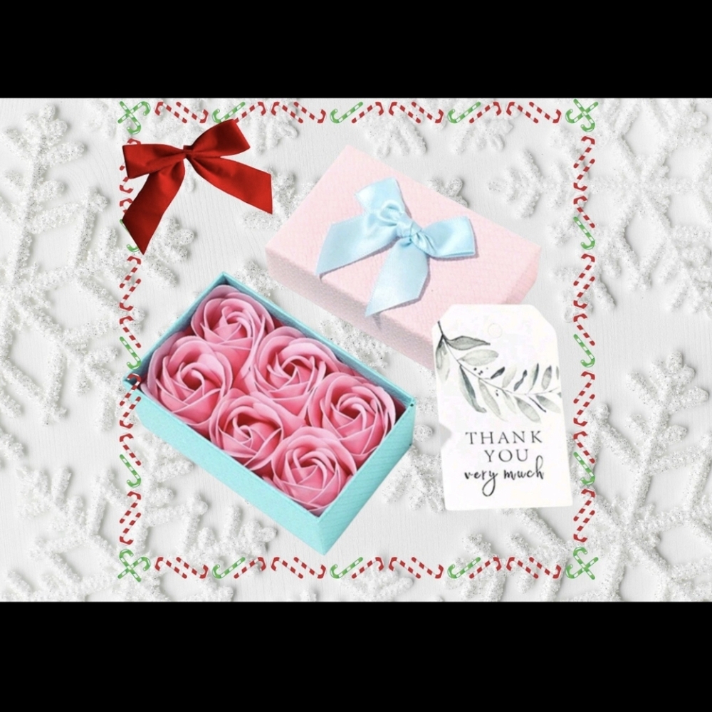 Pink and Blue Rose Soap Gift Set
